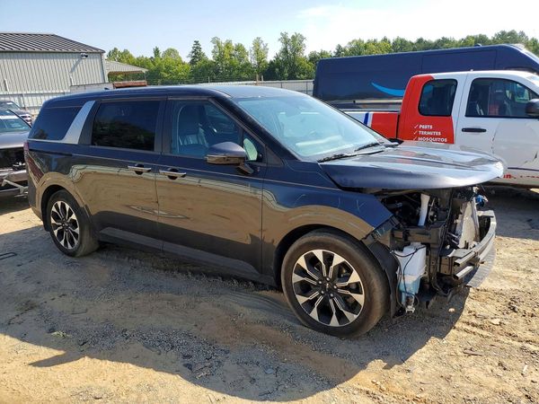 2024 KIA CARNIVAL