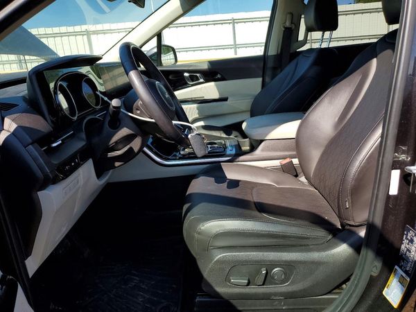 2024 KIA CARNIVAL