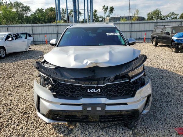 2023 KIA SORENTO