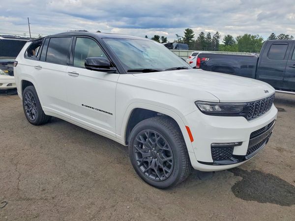 2025 JEEP GRAND CHEROKEE