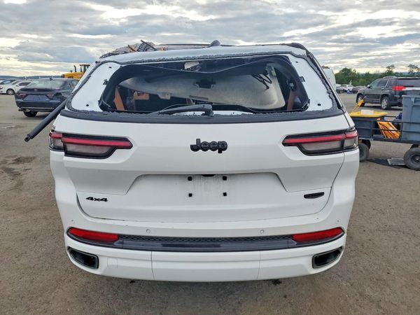 2025 JEEP GRAND CHEROKEE