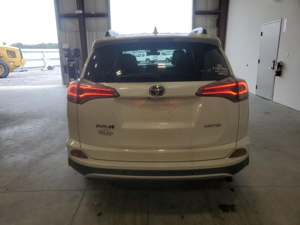 2016 TOYOTA RAV4