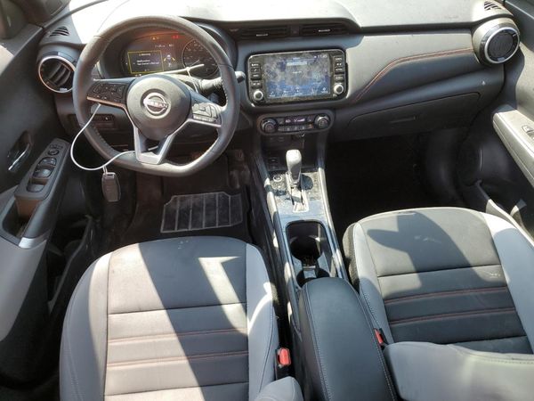 2024 NISSAN KICKS SR