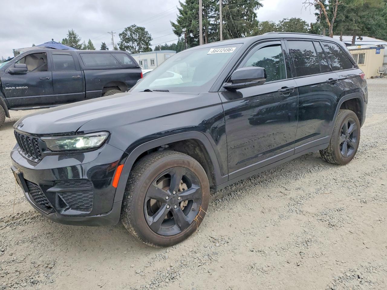 2023 JEEP GRAND CHEROKEE Laredo, Altitude