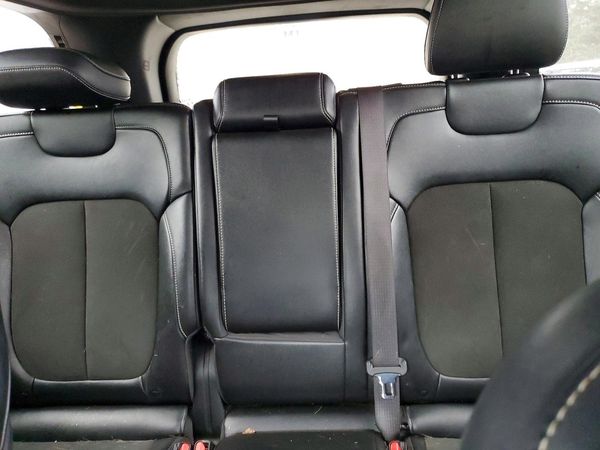 2023 JEEP GRAND CHEROKEE Laredo, Altitude