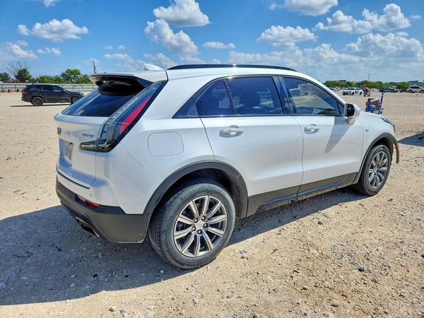 2020 CADILLAC XT4
