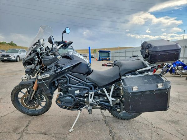 2012 TRIUMPH MOTORCYCLE TIGER