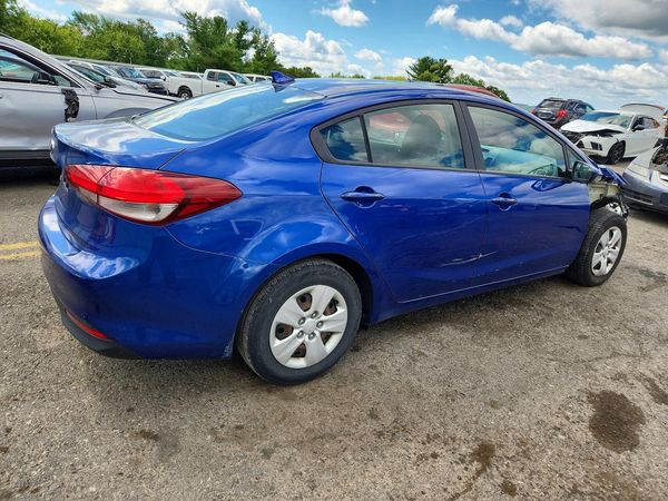2017 KIA FORTE LX Popular, S