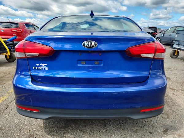 2017 KIA FORTE LX Popular, S