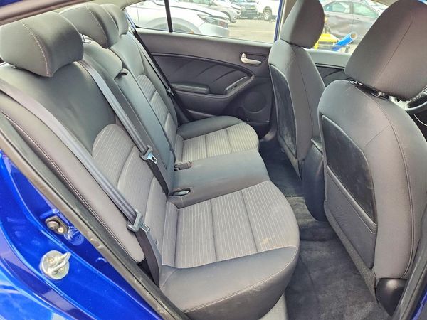 2017 KIA FORTE LX Popular, S