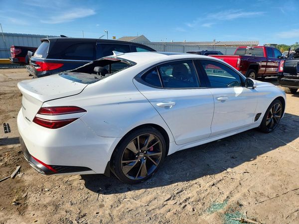 2023 GENESIS G70