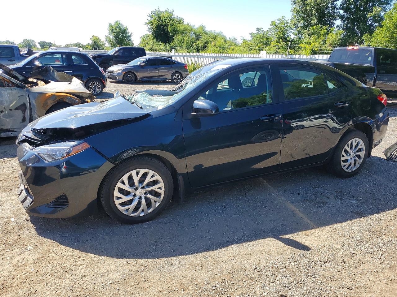 2017 TOYOTA COROLLA