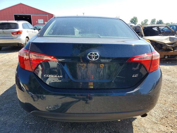2017 TOYOTA COROLLA