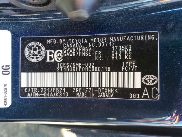 2017 TOYOTA COROLLA