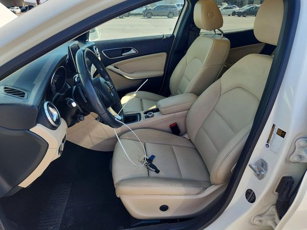 2016 MERCEDES-BENZ GLA GLA250