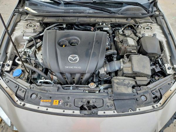 2022 MAZDA 3 Premium Package