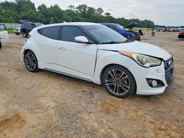 2016 HYUNDAI VELOSTER
