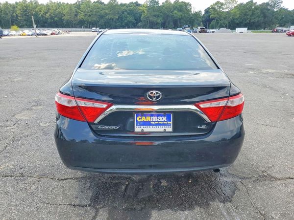 2017 TOYOTA CAMRY