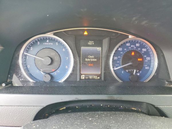 2017 TOYOTA CAMRY