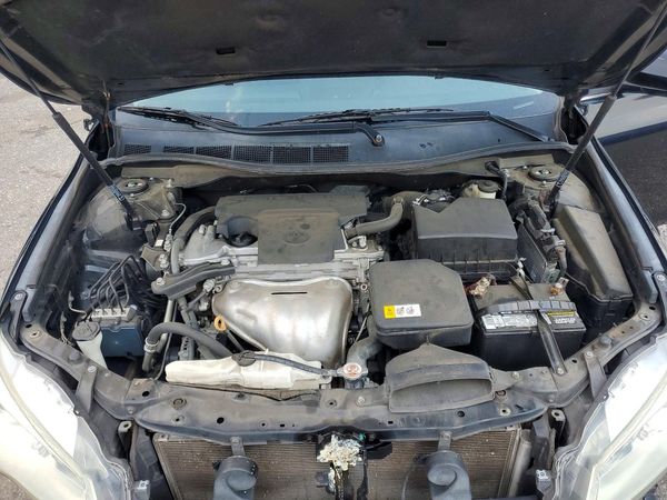 2017 TOYOTA CAMRY