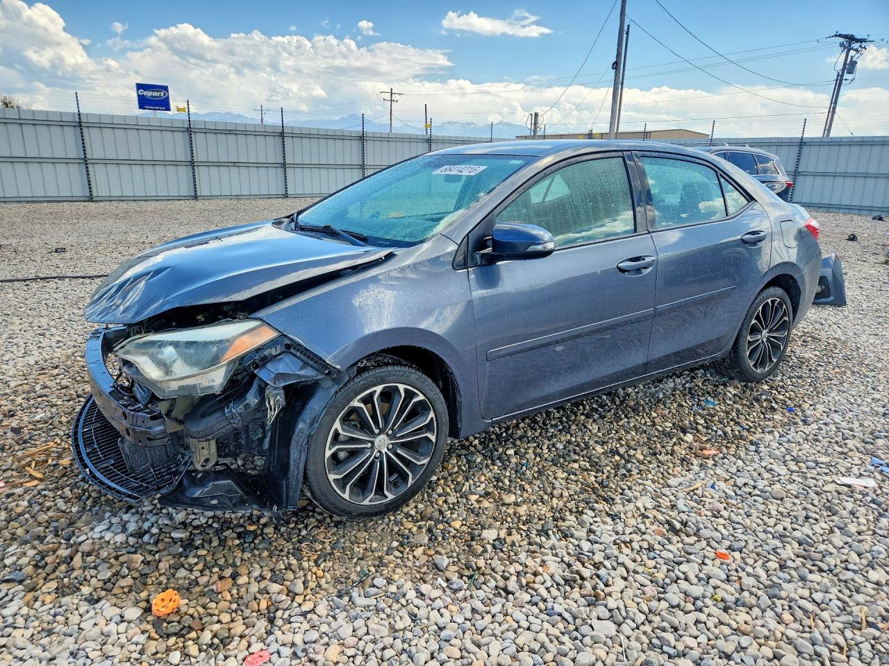 2015 TOYOTA COROLLA