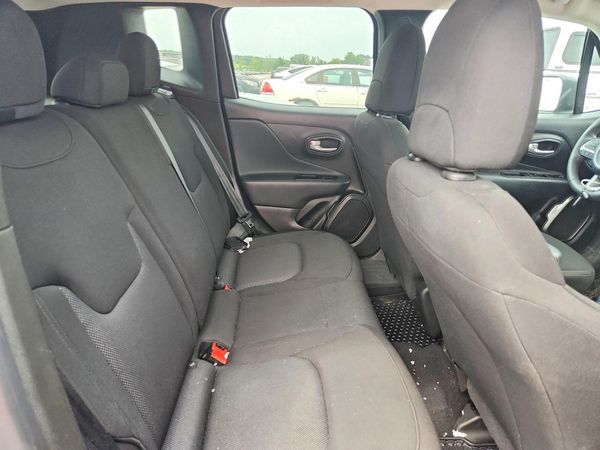 2023 JEEP RENEGADE Latitude, Upland