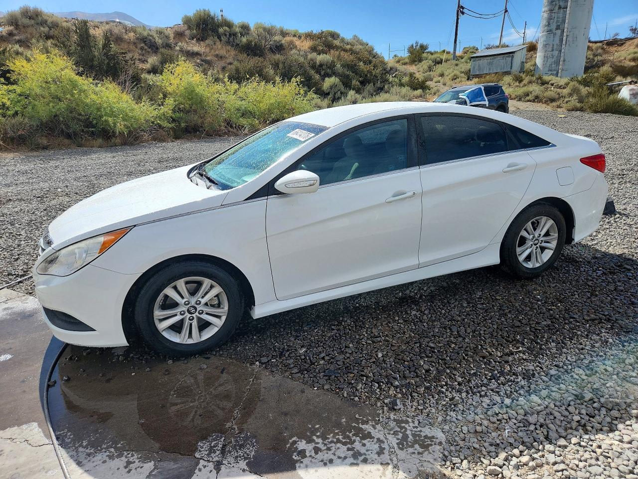 2014 HYUNDAI SONATA GLS/ GLS Popular