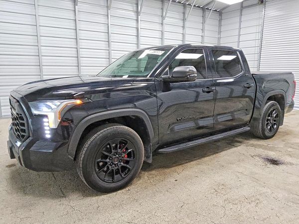 2024 TOYOTA TUNDRA