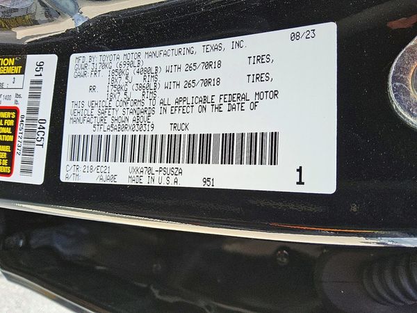 2024 TOYOTA TUNDRA SR5