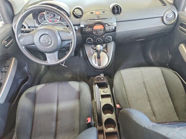 2014 MAZDA MAZDA2 Sport/GX