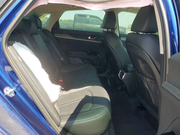 2026 KIA K5 EX