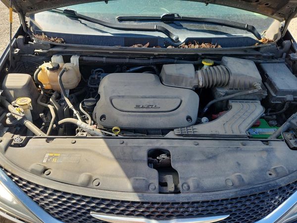 2019 CHRYSLER PACIFICA Touring L