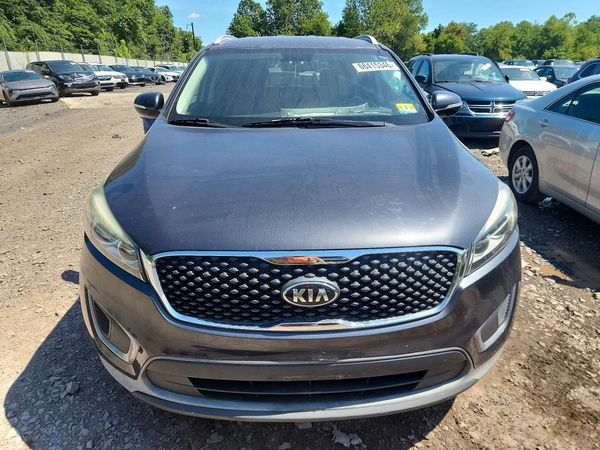 2017 KIA SORENTO L, LX