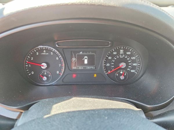 2017 KIA SORENTO L, LX