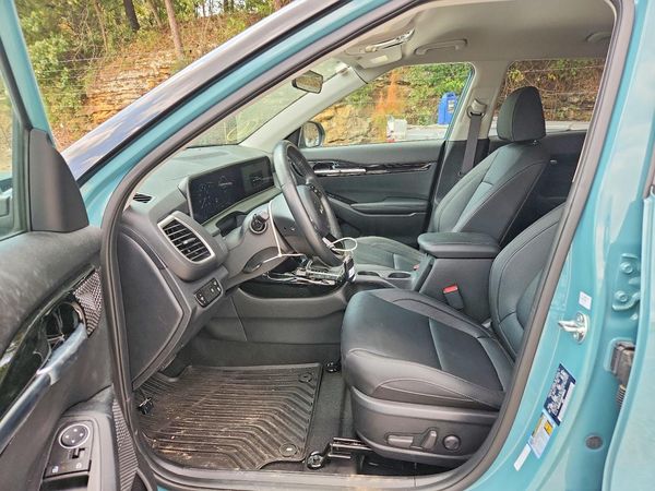 2025 KIA SELTOS EX — DENT