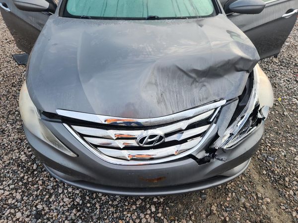 2013 HYUNDAI SONATA