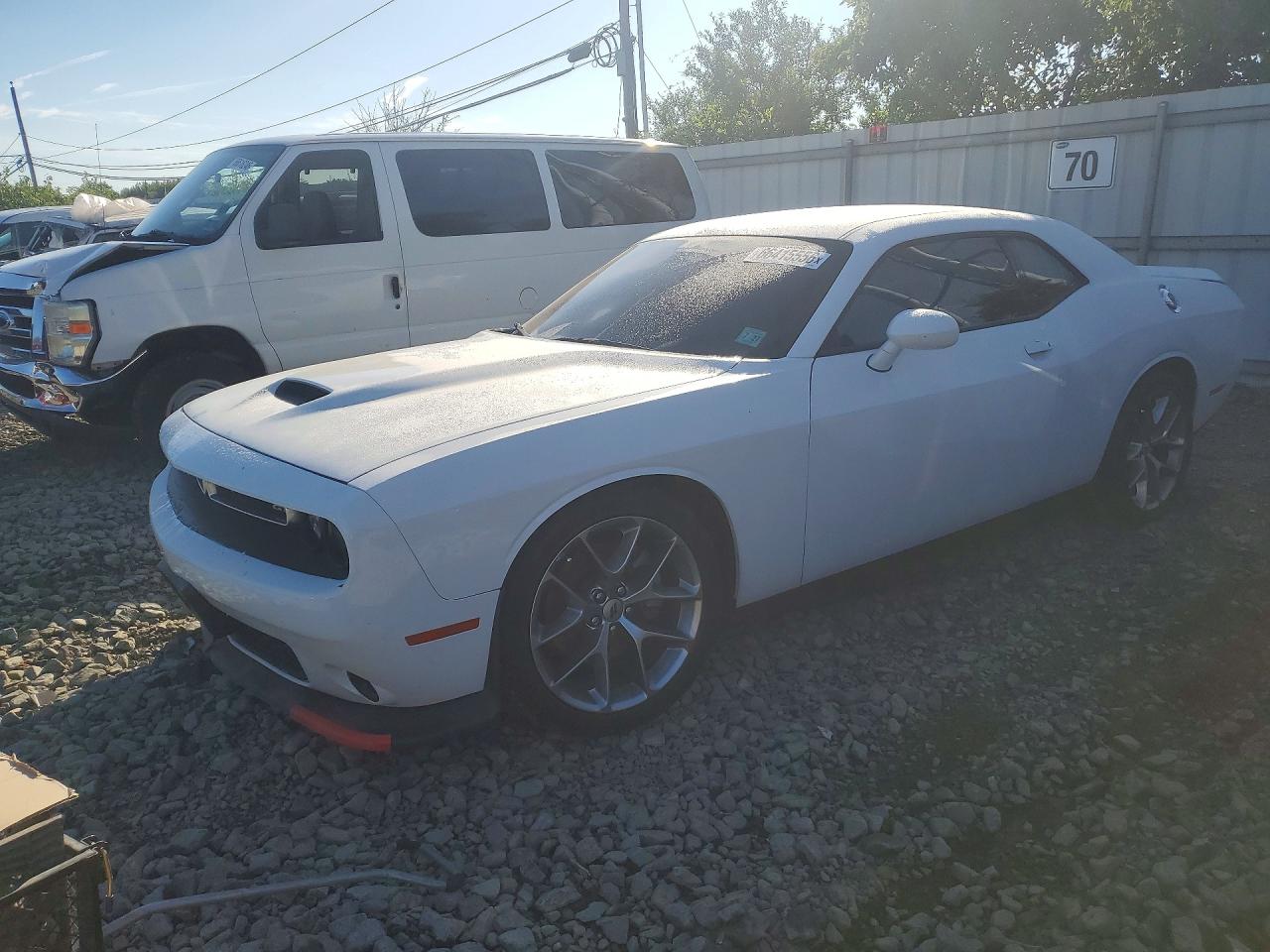 2022 DODGE CHALLENGER GT — Front 3/4