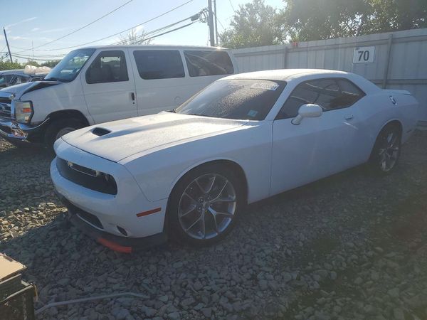 2022 DODGE CHALLENGER GT — Front 3/4