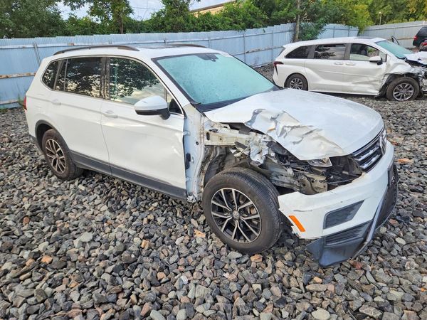 2021 VOLKSWAGEN TIGUAN