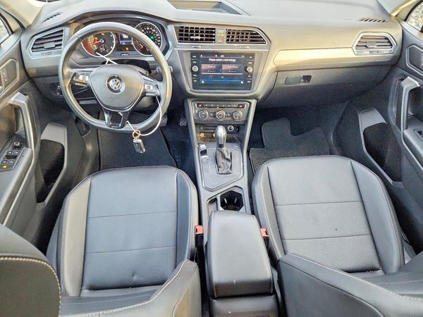 2021 VOLKSWAGEN TIGUAN