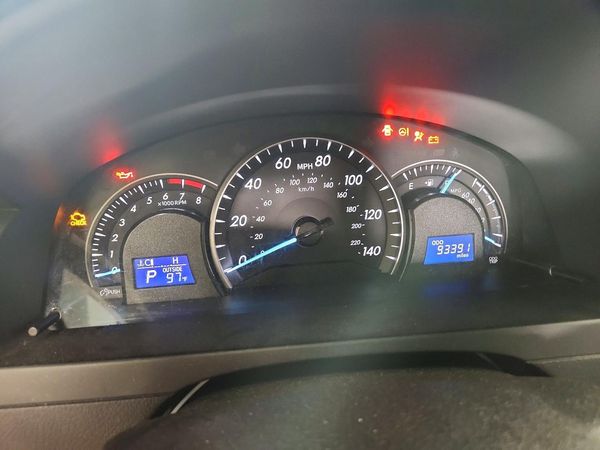 2013 TOYOTA CAMRY