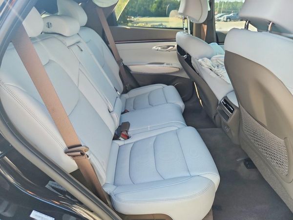 2026 GENESIS GV70