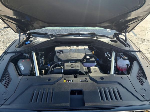 2026 GENESIS GV70