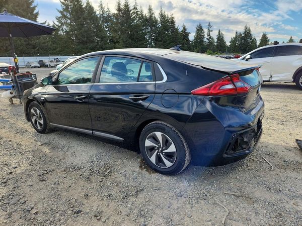 2019 HYUNDAI IONIQ SEL (HEV)