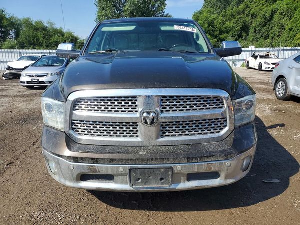 2014 RAM 1500 Laramie