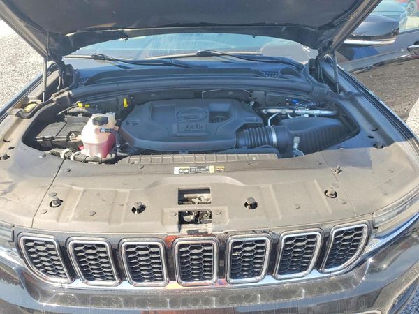 2022 JEEP GRAND CHEROKEE Overland