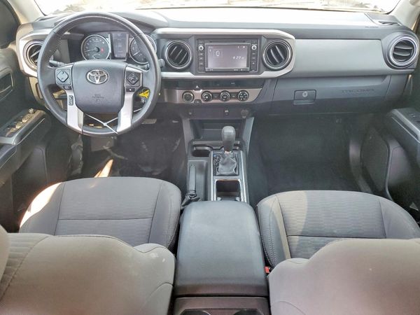 2017 TOYOTA TACOMA