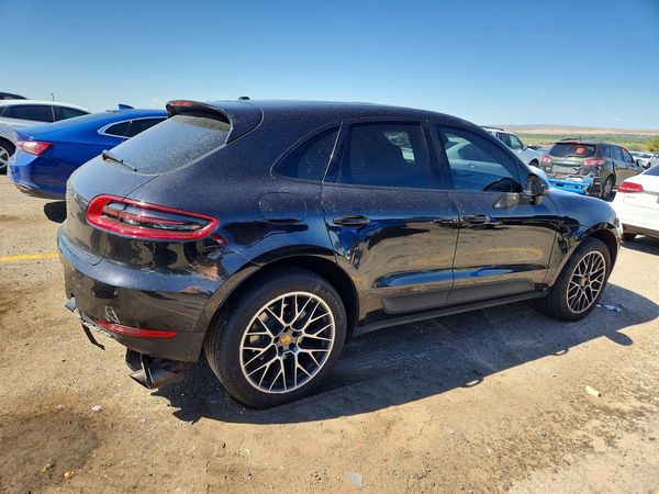2015 PORSCHE MACAN
