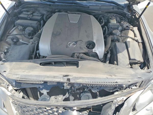 2016 LEXUS IS