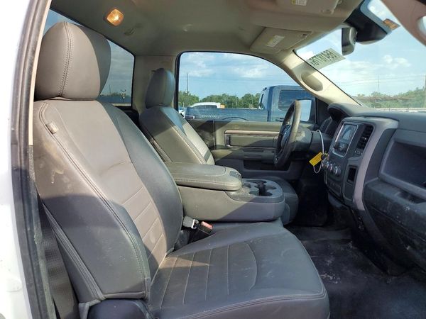2019 RAM 1500 Classic DS